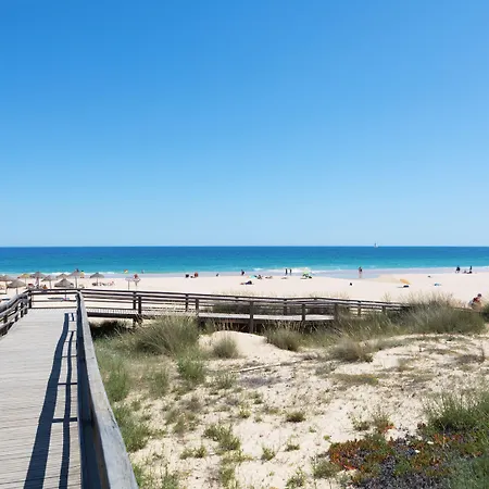 Dom Pedro Aparthotel