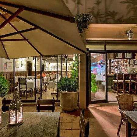 Aparthotel Meia - Club