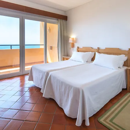 Meia Praia Lagos - Beach Club Apartments