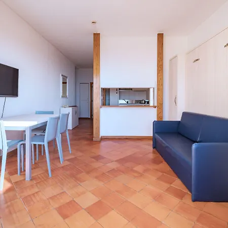 Meia Praia Lagos - Beach Club Apartments