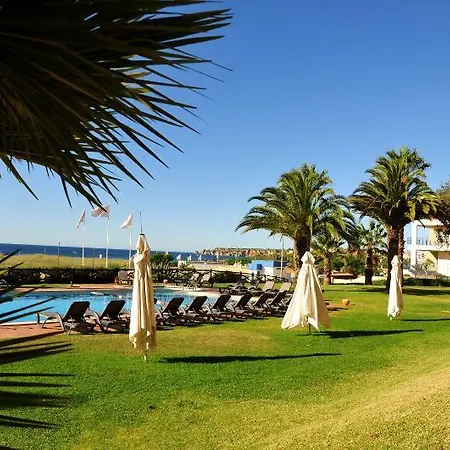 Meia Praia Lagos - Beach Club Apartments