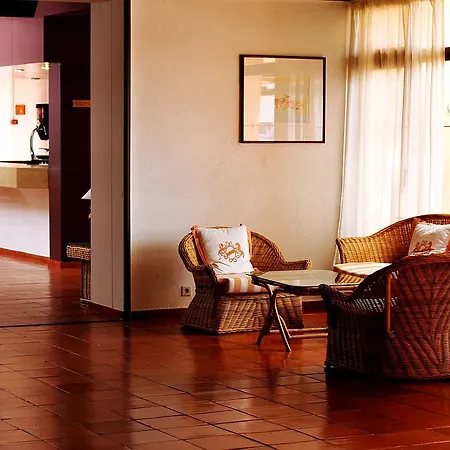Meia Praia Lagos - Beach Club Apartments Aparthotel