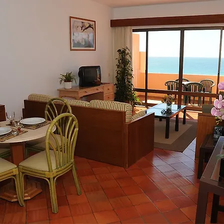 Meia Praia Lagos - Beach Club Apartments 3*
