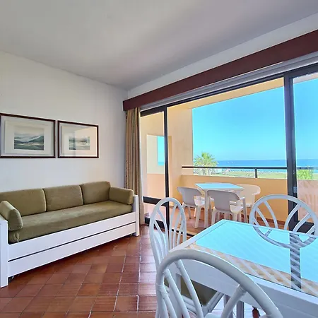 Meia Praia Lagos - Beach Club Apartments 3* Lagos